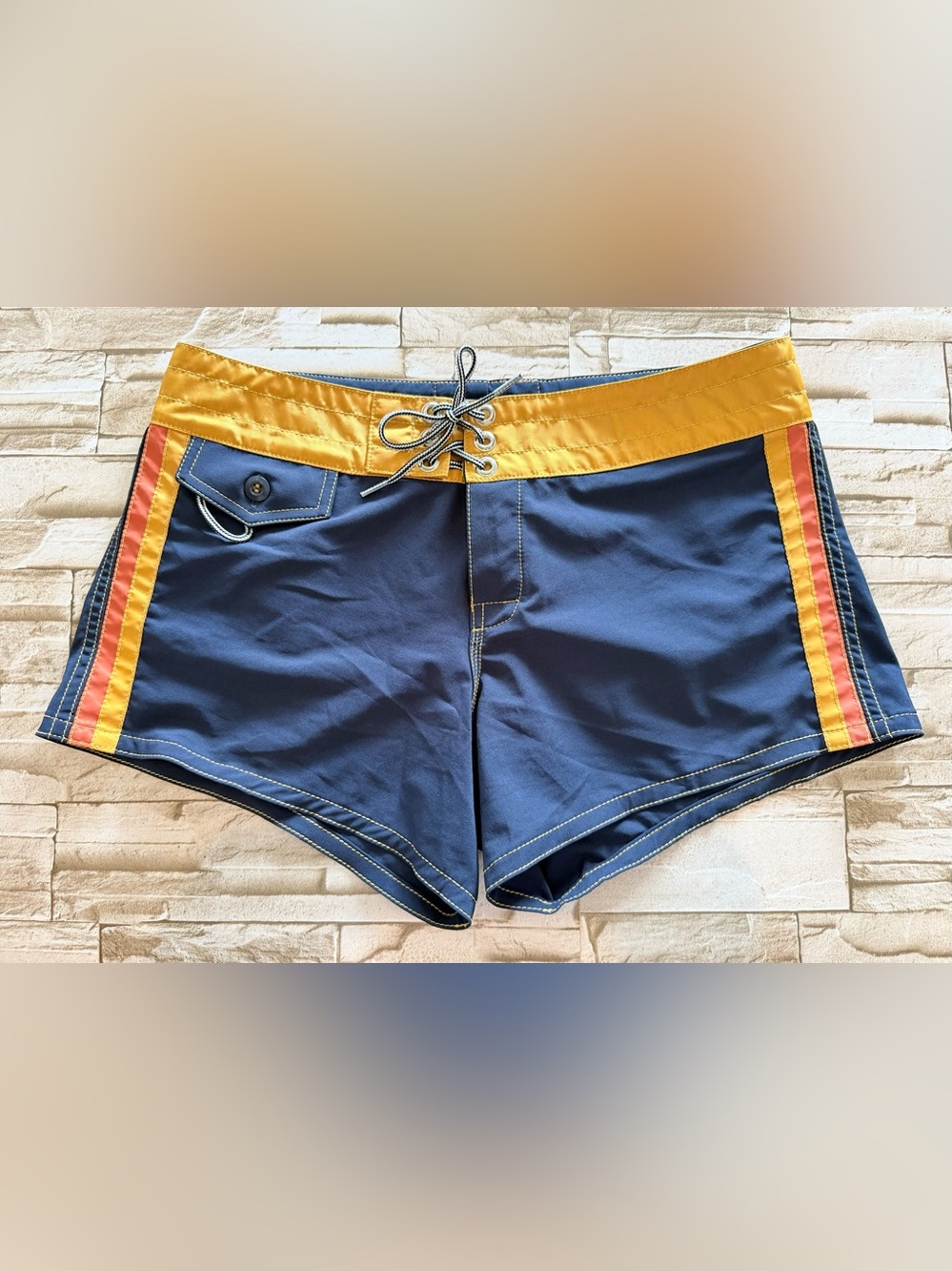 Birdwell Rare Vintage Style Women’s Navy Board Shorts w/ Retro Side Stripes Sz4